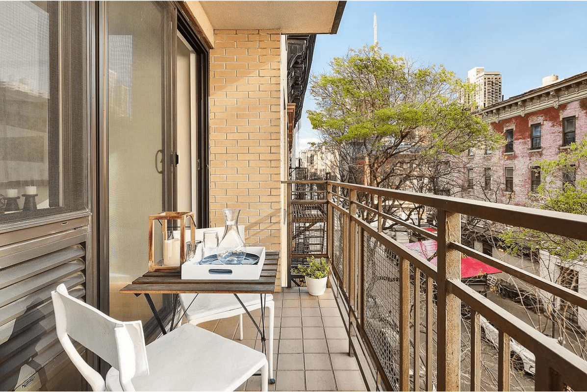 NYC balcony Decor 40+ inspiring Ideas Balcony Boss