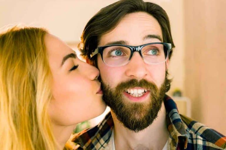 Beard Burn How to Prevent & 5 Quick Treatments Bald & Beards