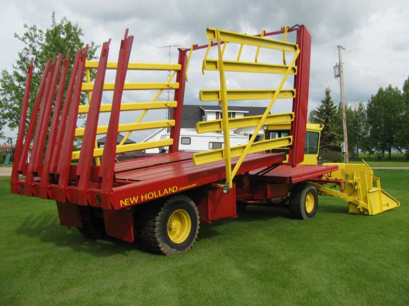 Jim Wilhite's New Holland Bale wagons, buy your Balewagon from Jim