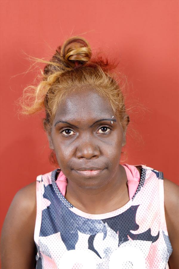 54423 Pippar LUCINDA GIBSON Warlayirti Artists