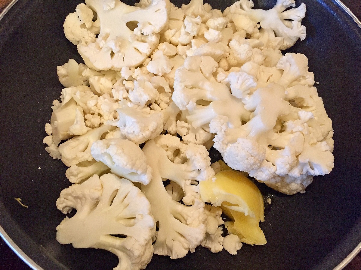 Blumenkohl mit Hackbällchen Ballonbrötchen by Suzy Wong LowCarb