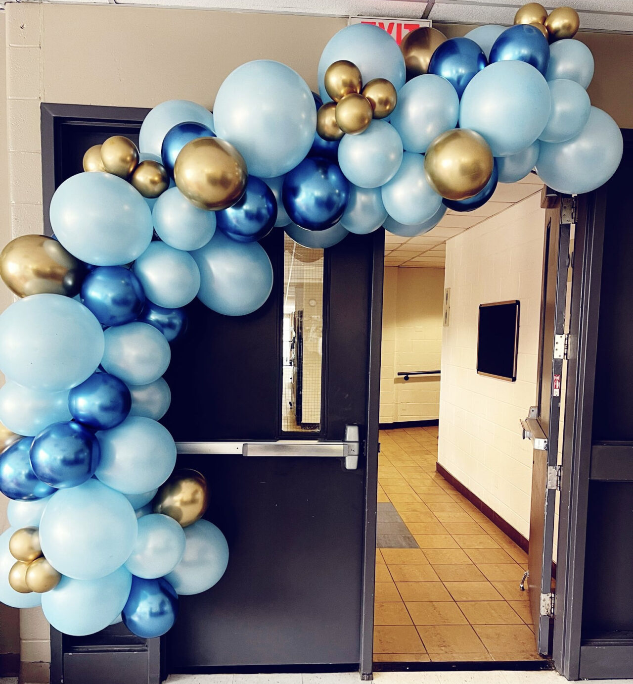 Balloon Delivery Windsor Balloons Bash