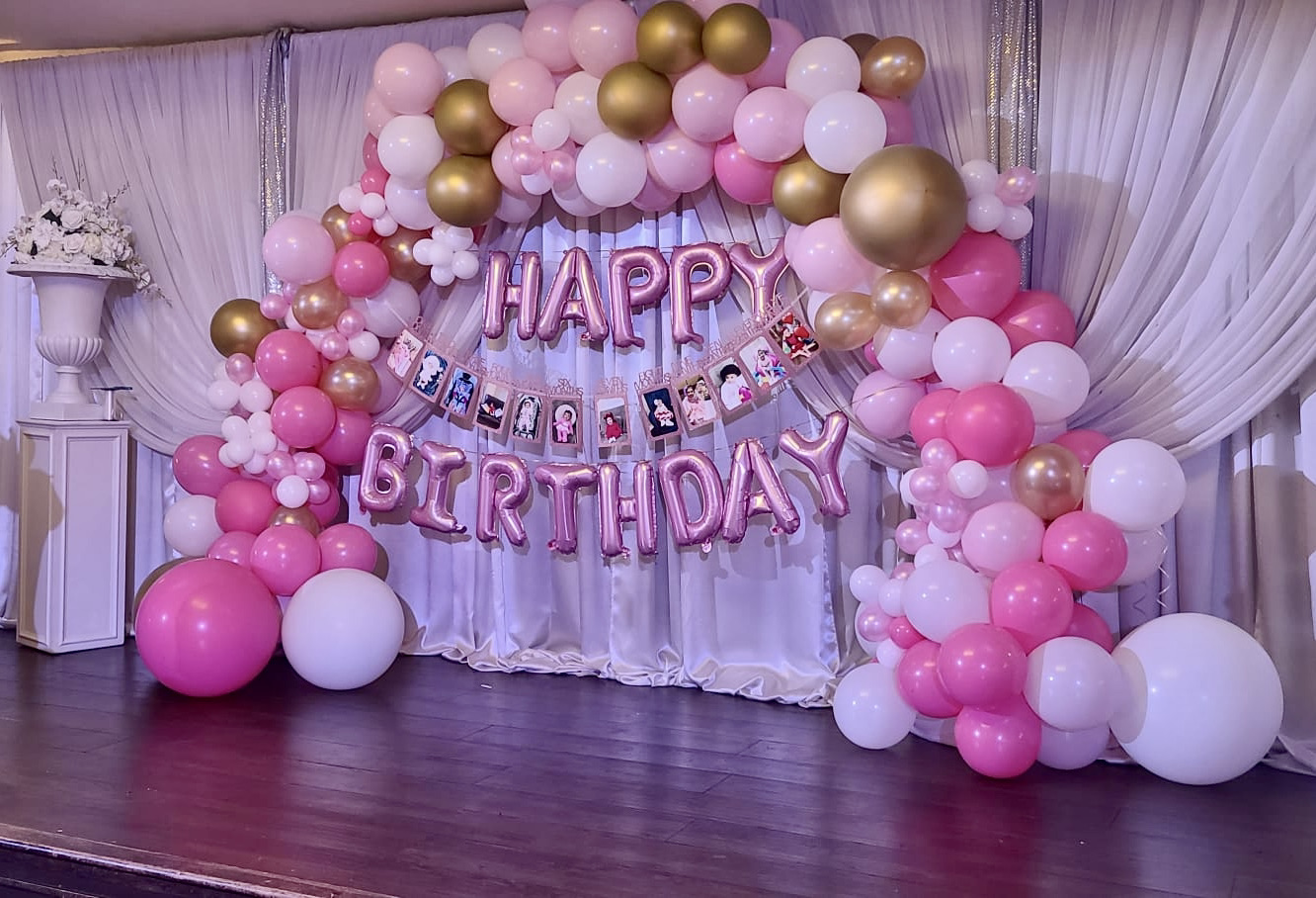 Balloon Delivery Oakville Balloons Bash