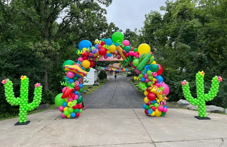 Bring your party's theme to life with balloons!