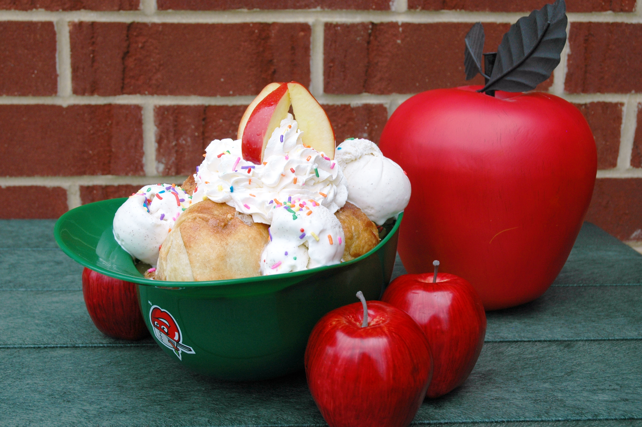 2014 Best New Food Item The Big Apple Ballpark Digest