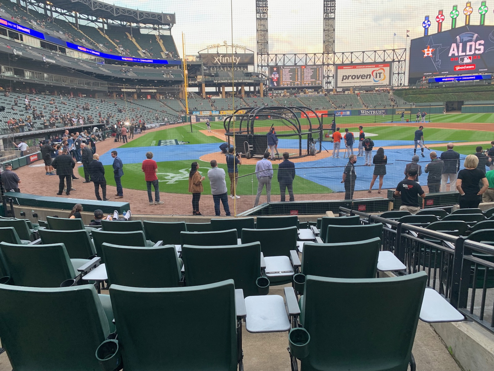 Guaranteed Rate Field Review Chicago White Sox Ballpark Ratings