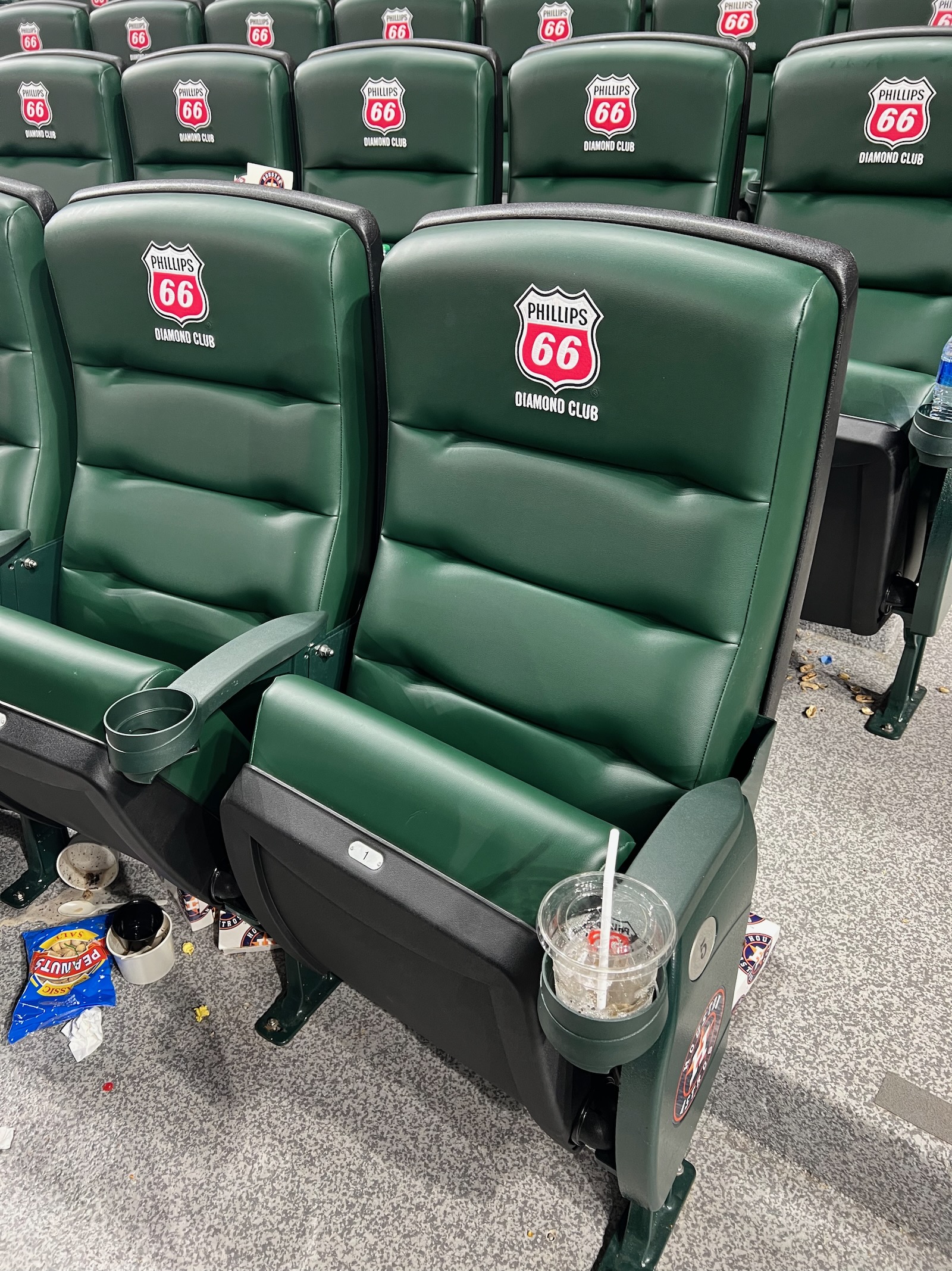 Review Minute Maid Park’s Diamond Club (and an Astros’ NoHitter!) Ballpark Ratings