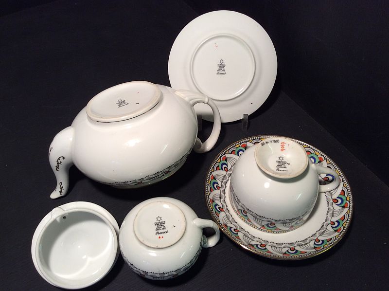 PARAGON.....A PART 'BACHELOR' TEASET...PEACOCK PATTERN...TEAPOT, ETC