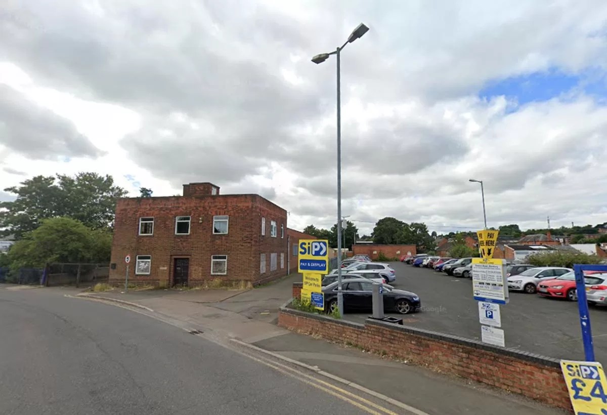 Approval to build apartments on caravan site and car park