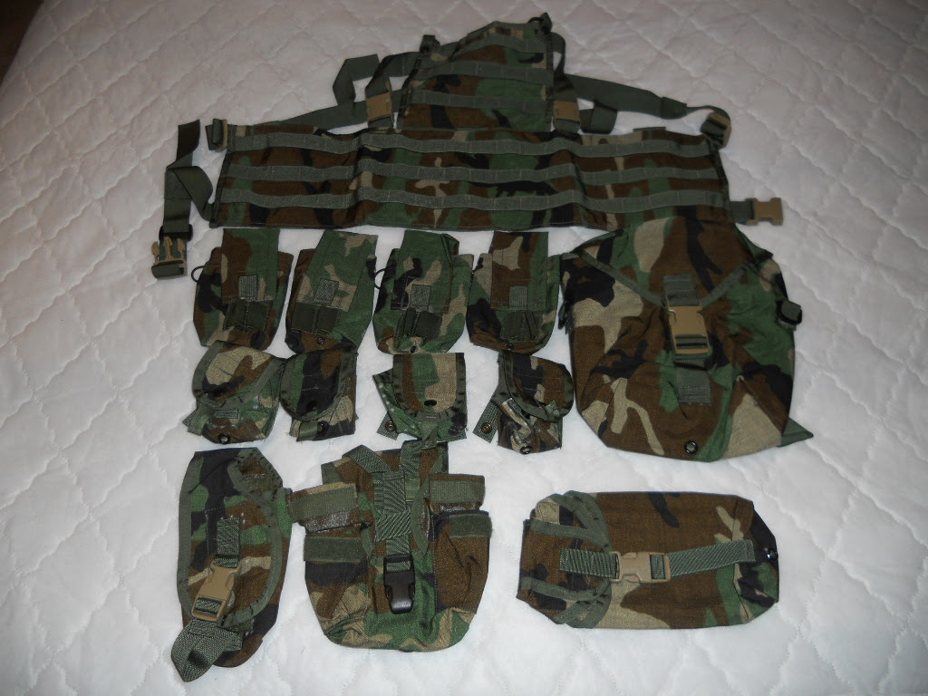 Genuine US Military Issue Molle Waist Pack/Butt Pack New or New Issued