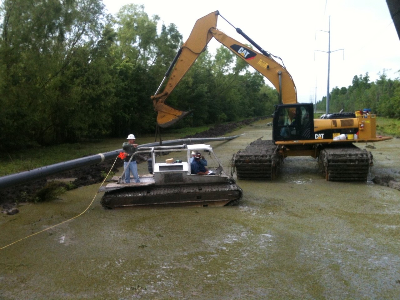 Pipeline Pipeline Contractors & Amphibious Equipment Rentals