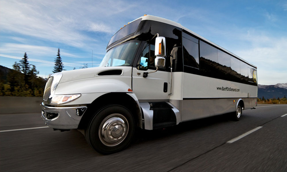 Banff Airporter Banff to Calgary Shuttle Travel Alberta Canada