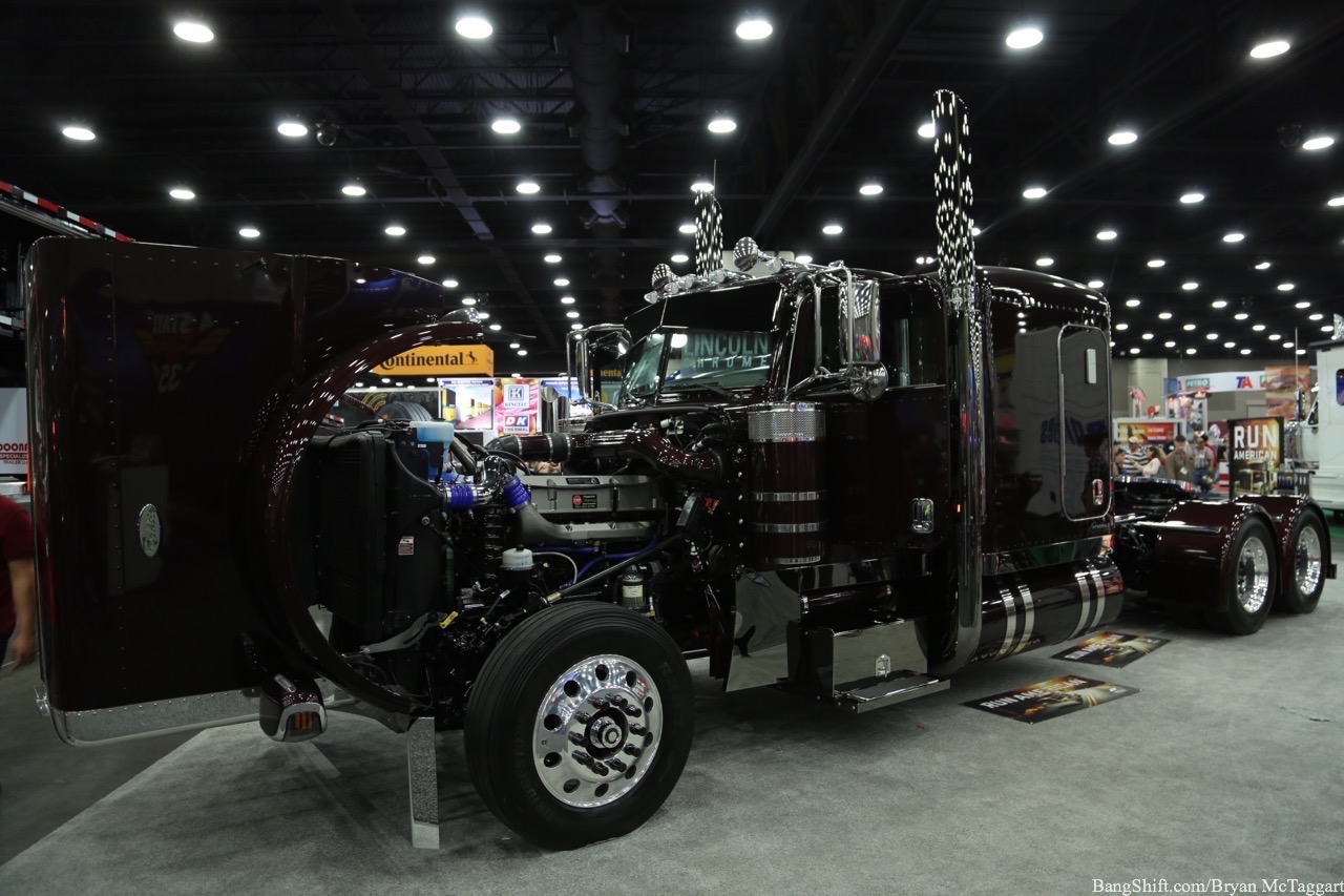 MATS 2017 Gallery Inside The MidAmerica Trucking Show