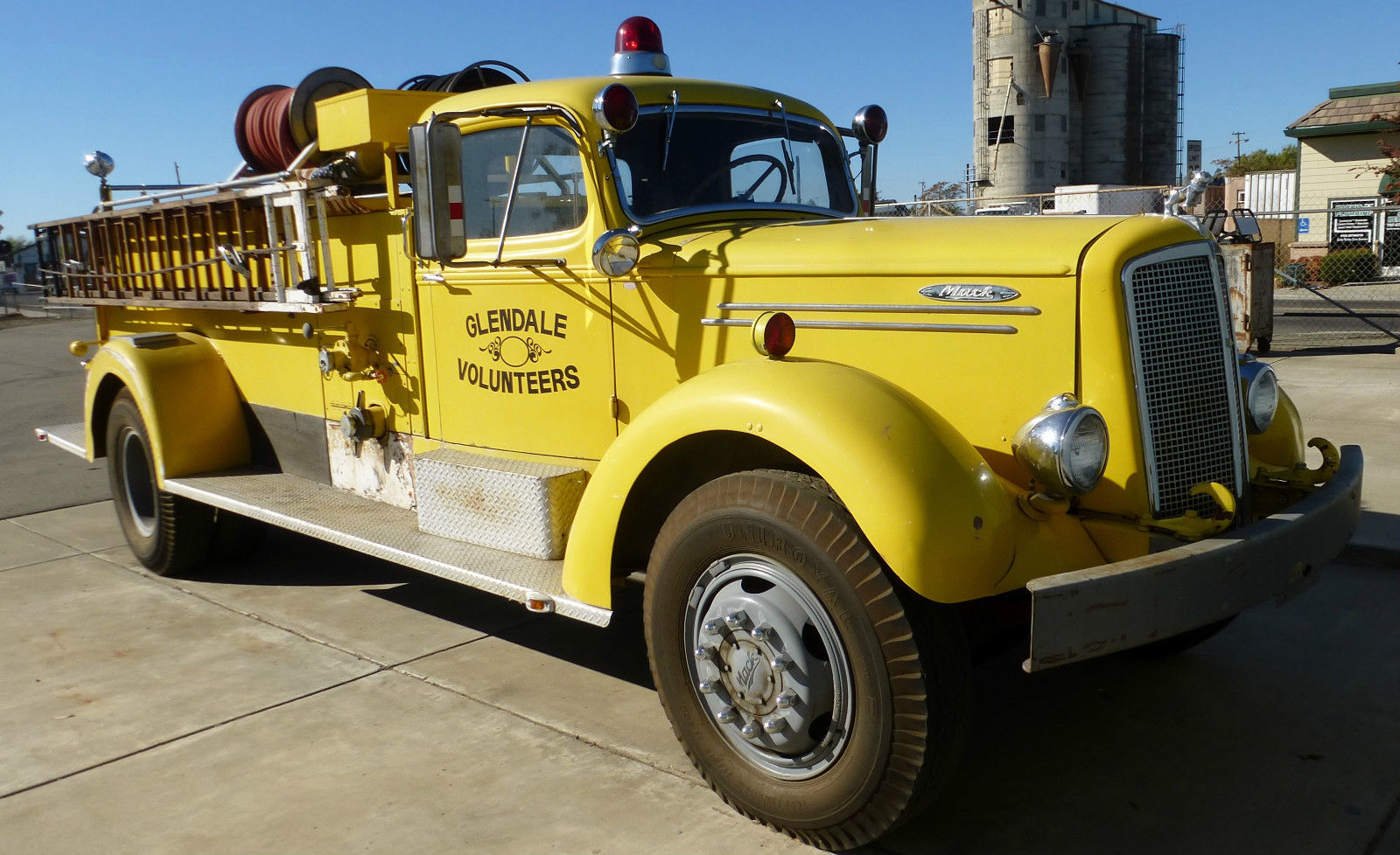 1945 Mack Fire Truck