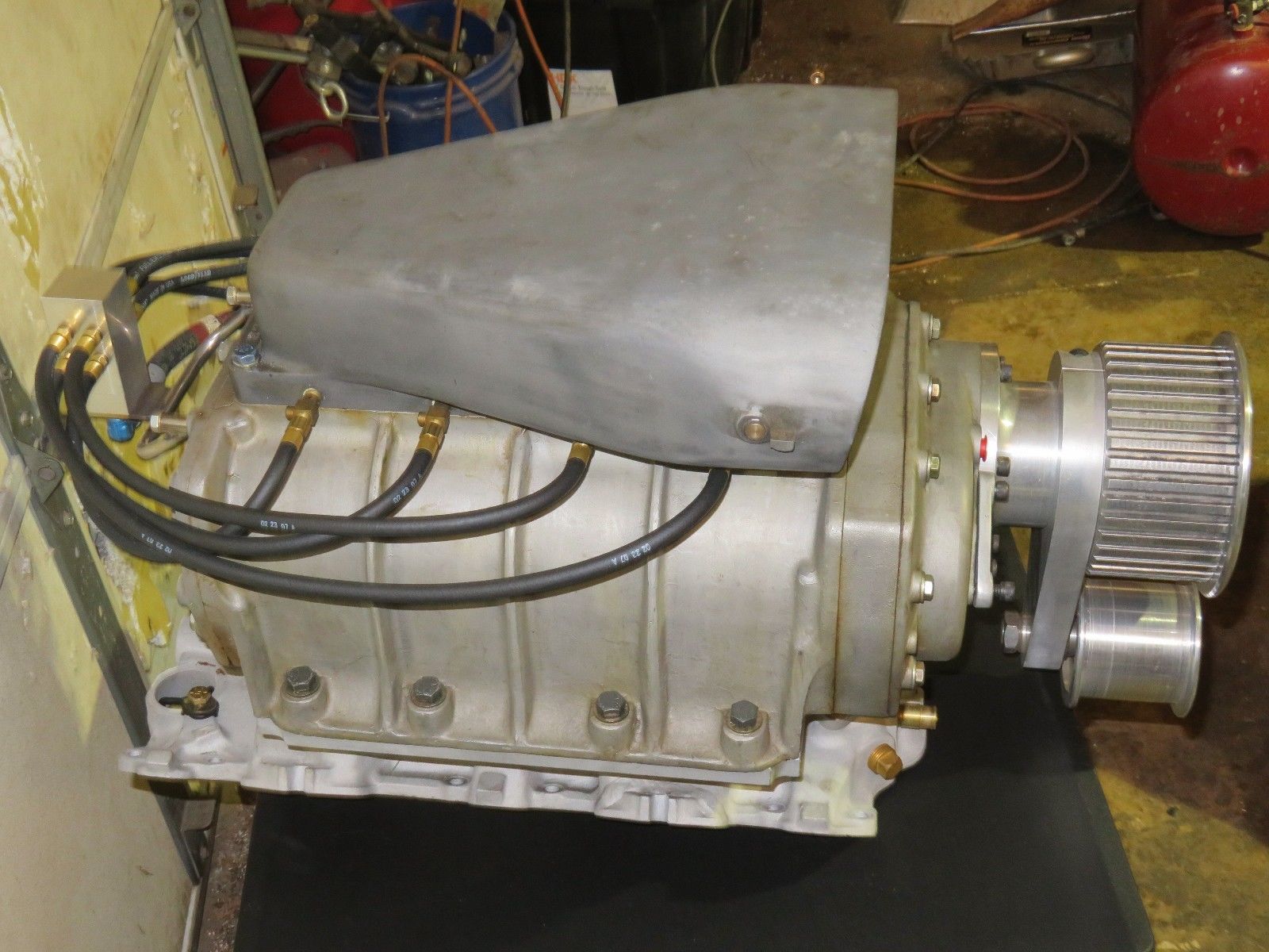 Vintage Supercharger Setup For A 348/409 Engine