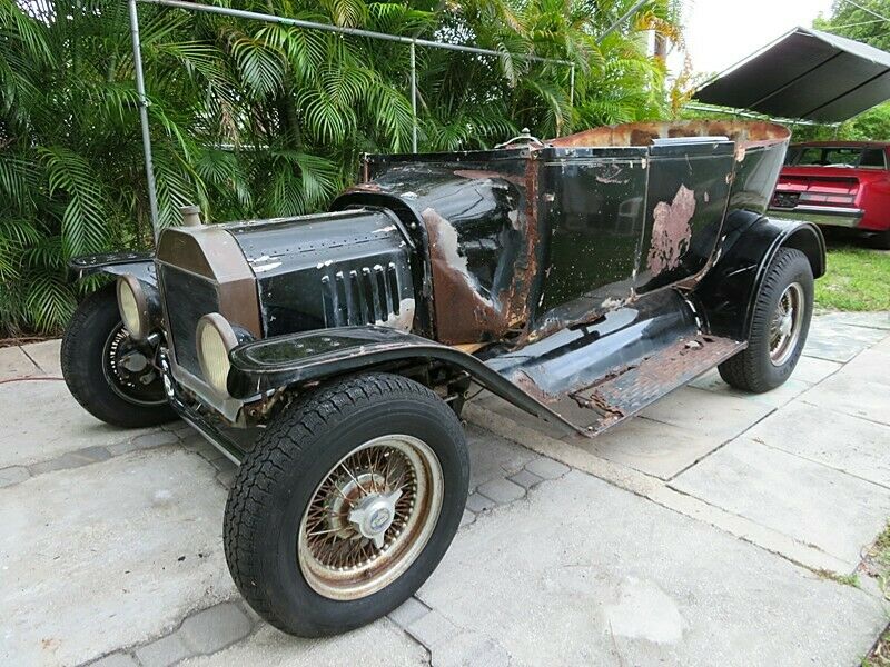 This 1915 Ford Was The First Car Boyd Coddington Ever Got