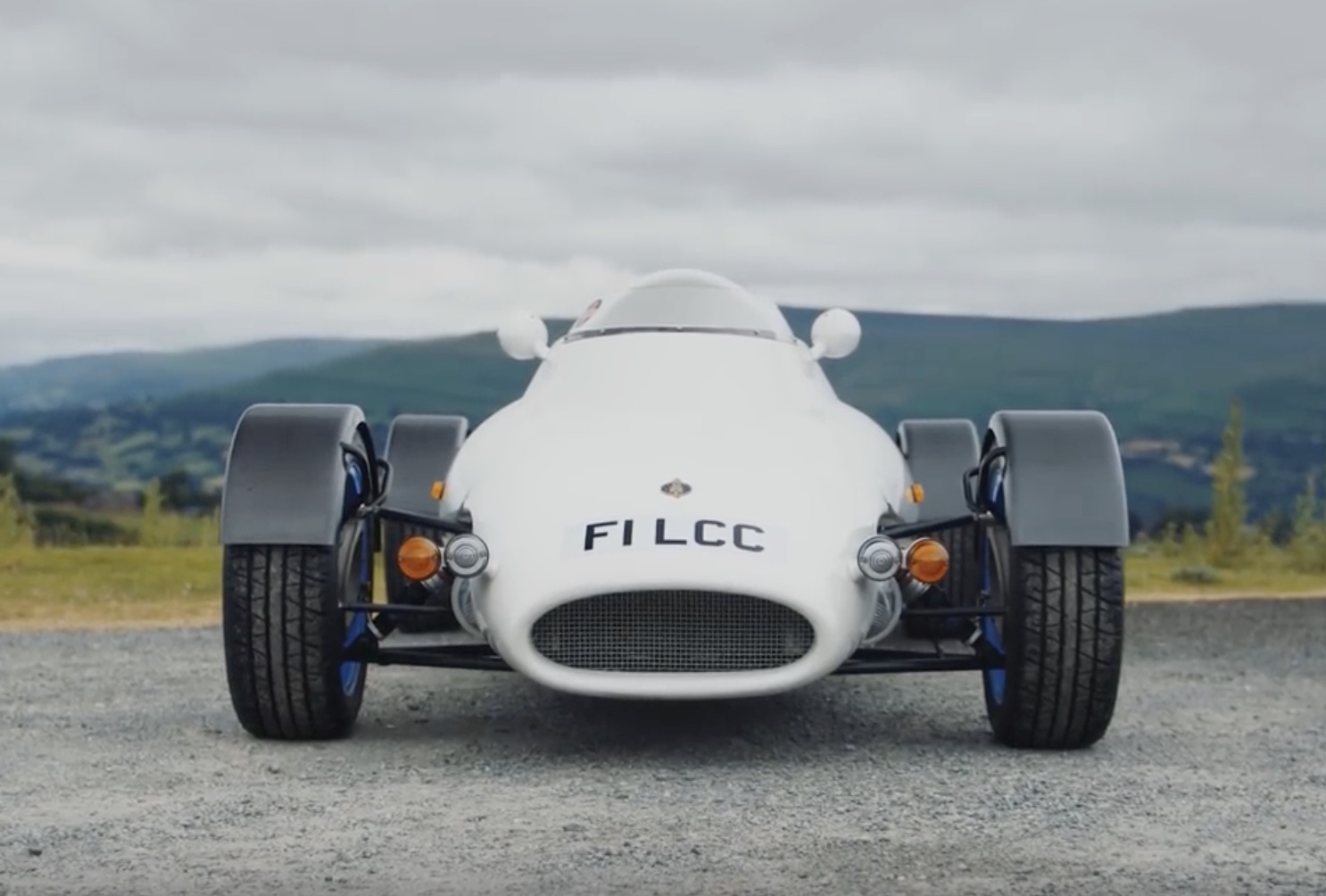 Under 850 Pounds Meet The Light Car Company Rocket
