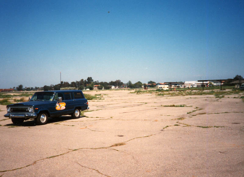 Meadowlark Airport