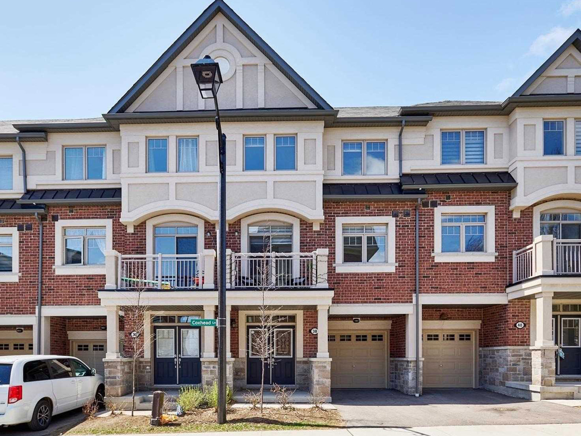 Houses For Sale Ajax, Pickering, Whitby, Oshawa Ontario & GTA