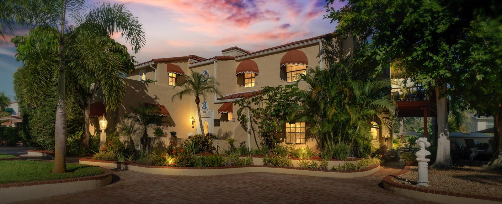 to Banyan House, a Venice Florida Vacation Destination