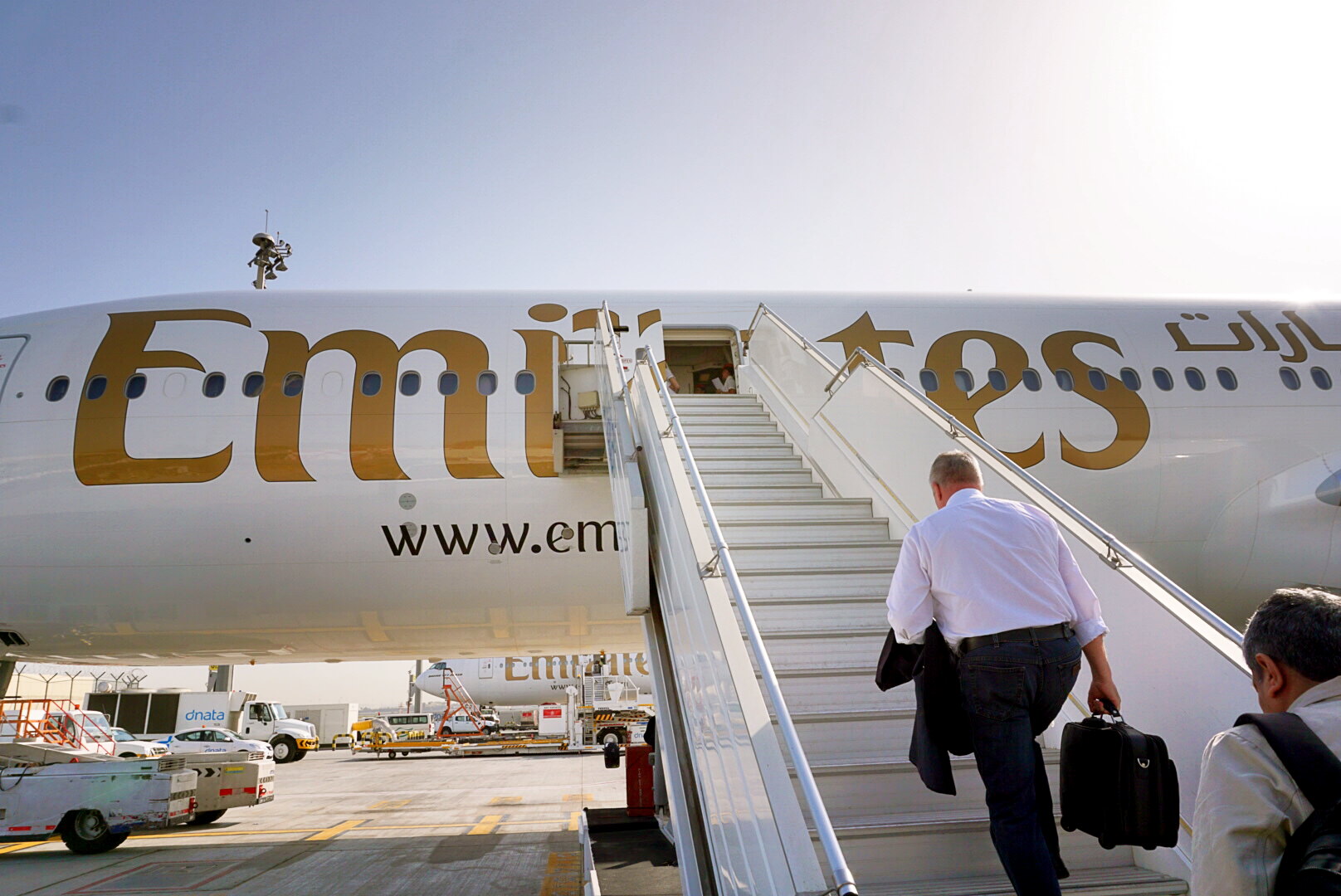 【阿聯酋航空】機智問答第三關♥闖六關抽阿聯酋航空機票