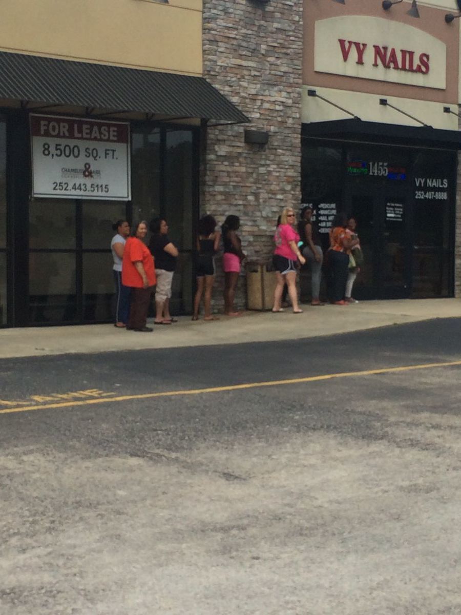 Vy Nails, Rocky Mount NC Hơn 10,000 & 13,000up nếu có sức khỏe và tay