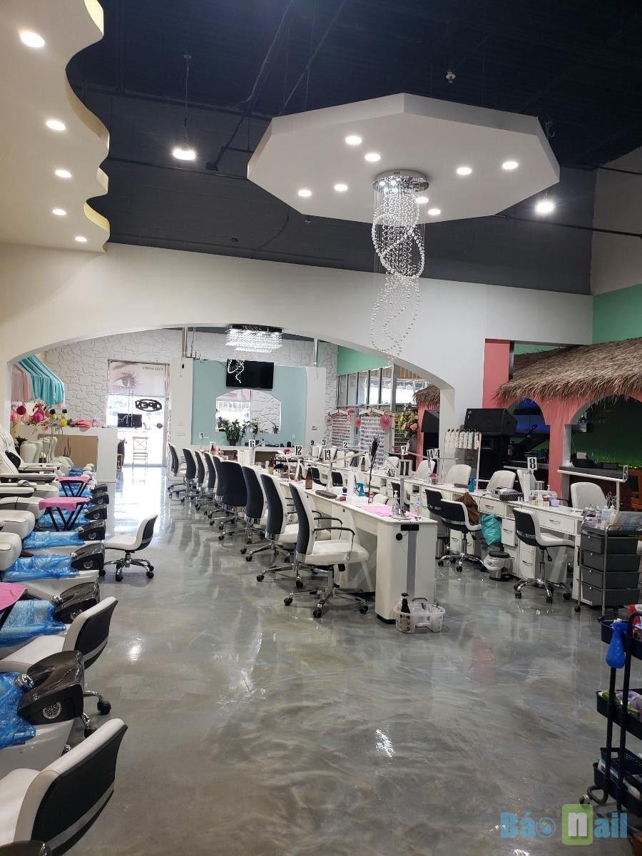 Paradise Nails Lounge And Spa, Weirton WV CẦN SANG TIỆM NAIL LỚN