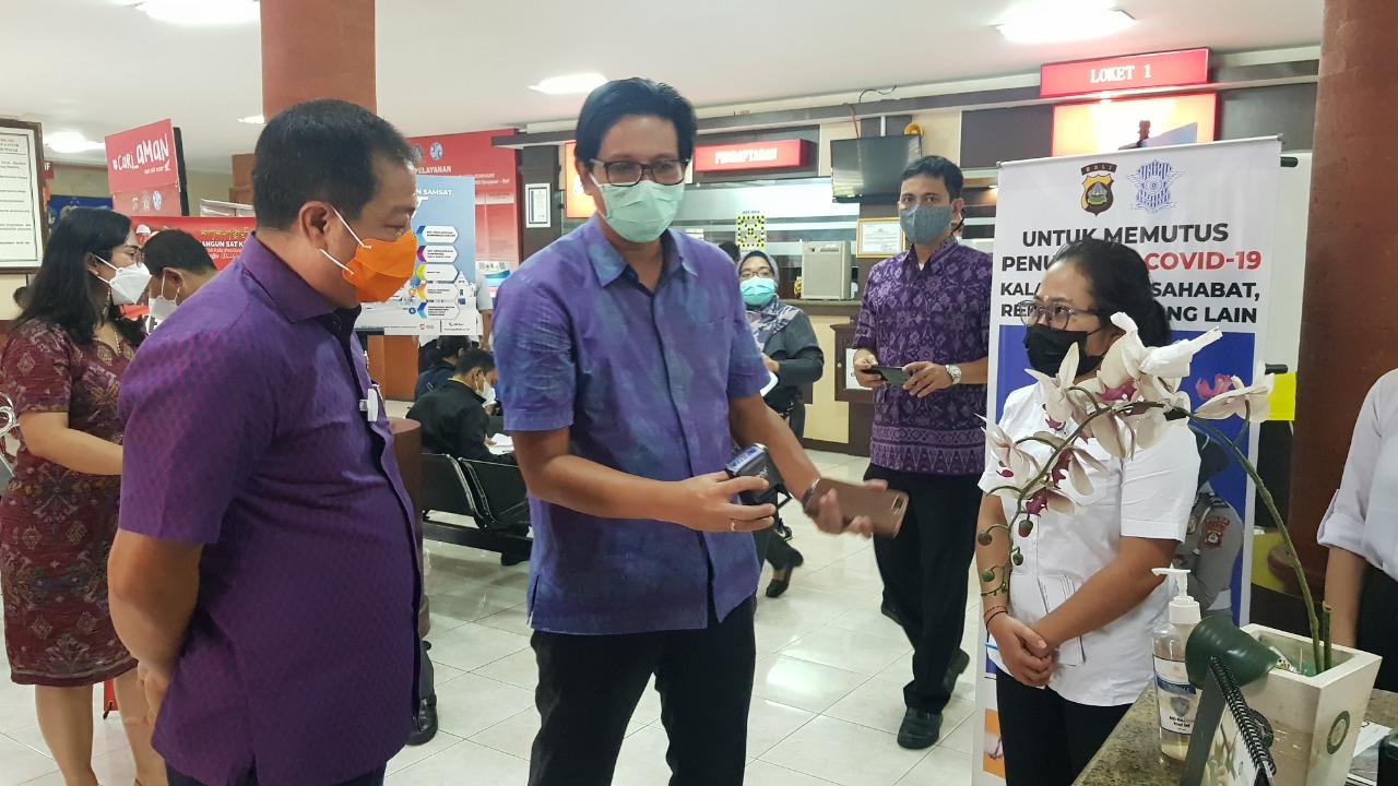 INOVASI LAYANAN SAMSAT VAST MUDAHKAN WAJIB PAJAK DALAM