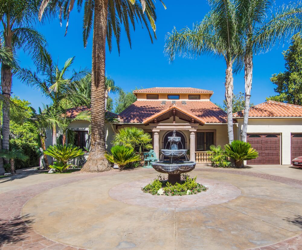 5842 Penfield Ave., Woodland Hills, CA 91367 The Barasch Group