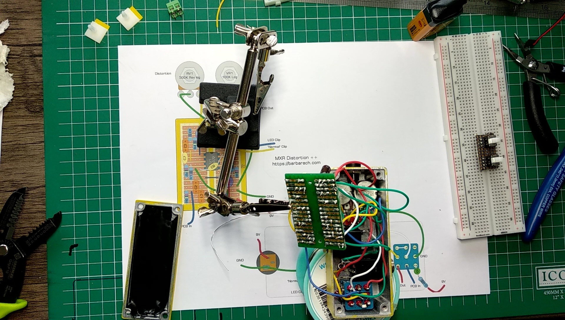 Building MXR Distortion Plus - Barbarach BC