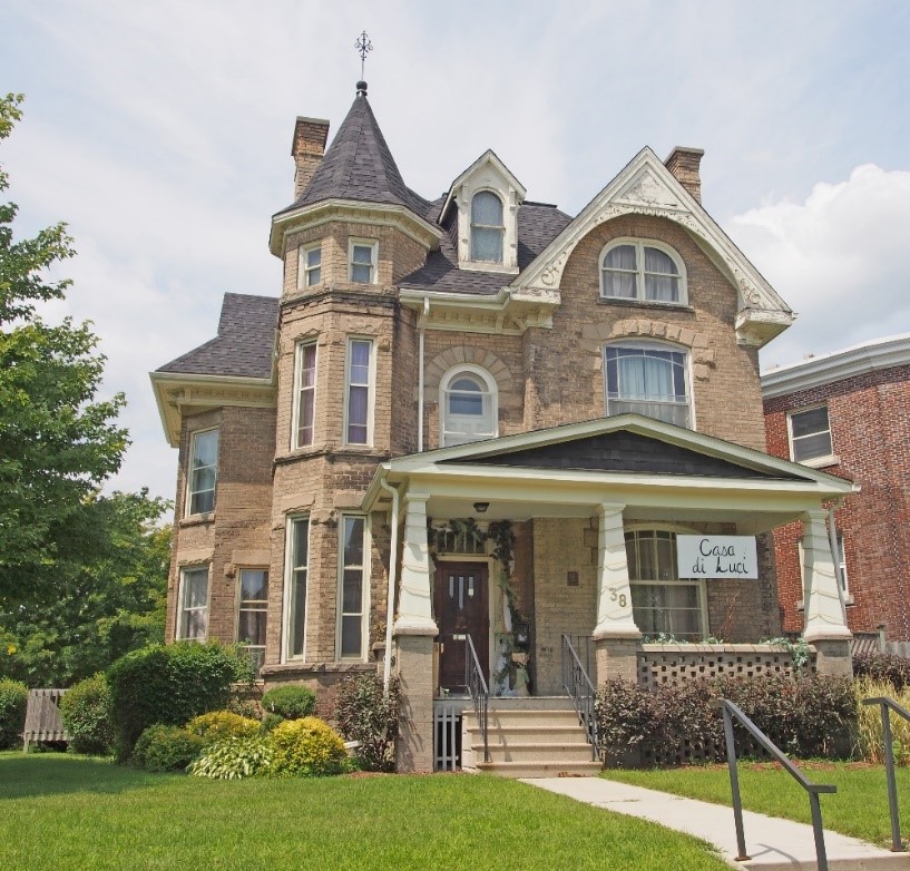 Queen Anne Architecture in Ontario Top 30 Picks Barbara Raué