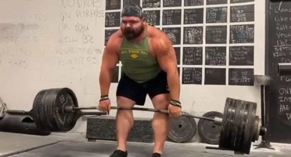 Watch Powerlifter Daniel Bell Deadlift 795 lbs for a Triple! BarBend