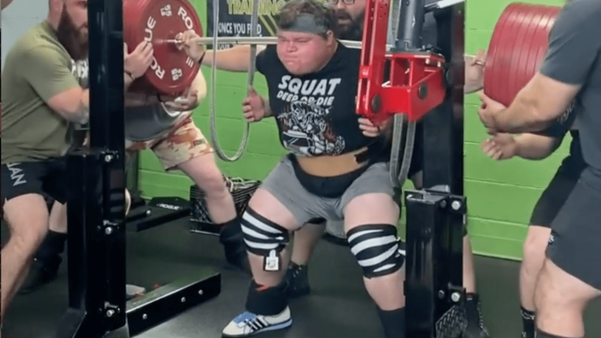 18YearOld Powerlifter Jackson Powell Squats a 419.6Kilogram Double BarBend