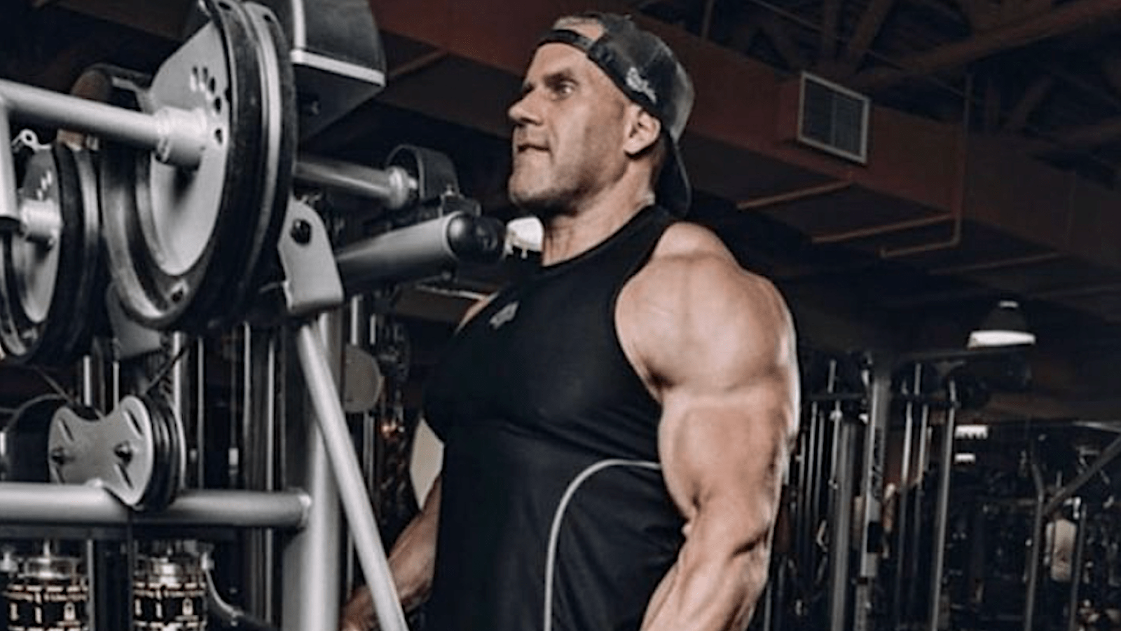 Jay Cutler Displays Dumbbell Bench Press Tips for Chest Hypertrophy BarBend