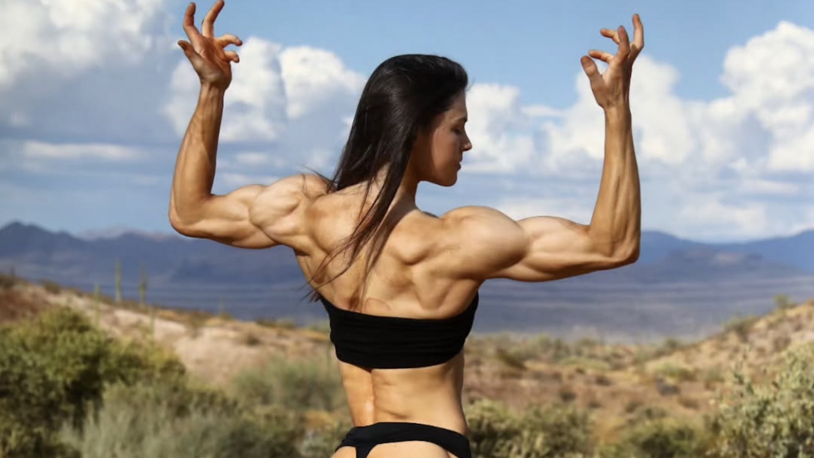 How the World's Top Female Natural Bodybuilder Trains | BarBend