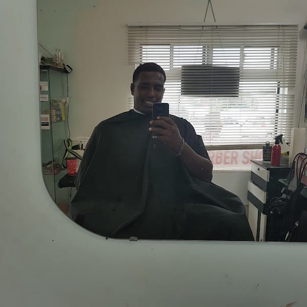 Jay's Barber Shop, St Catharines Barberhead