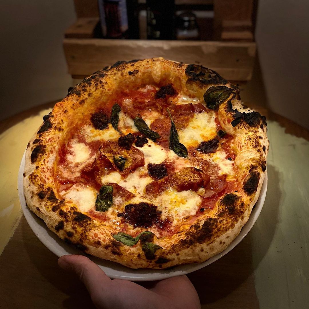 TOP 10 mejores pizzas de Barcelona que puedes pedir a domicilio para