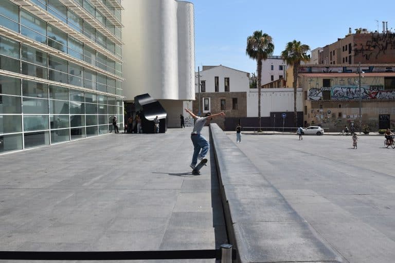 Barcelona Skateboarding 〜 The Insiders Guide