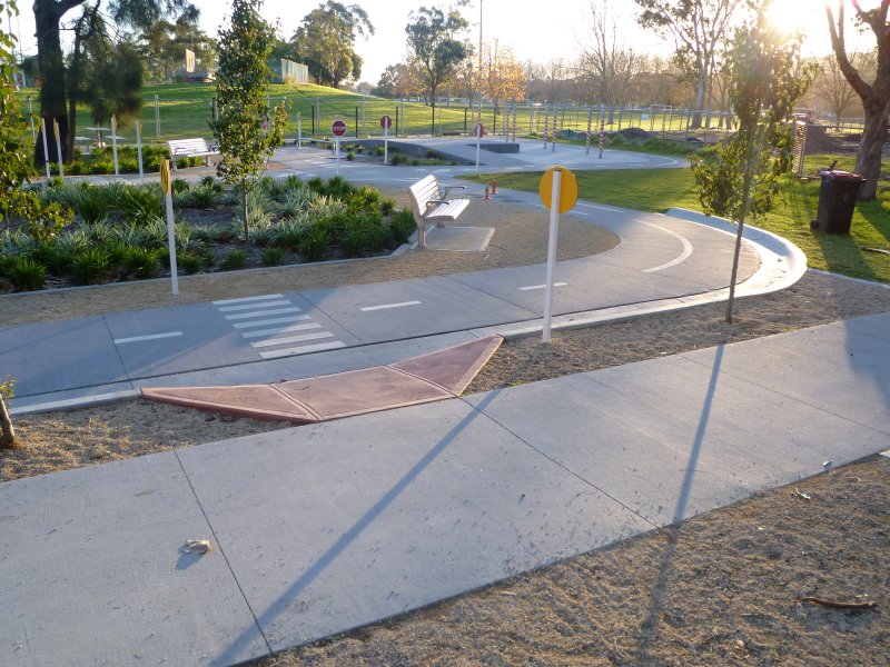Concrete Paving with EPC's Synthetic Fiber Reinforcement (4)_web Barchip