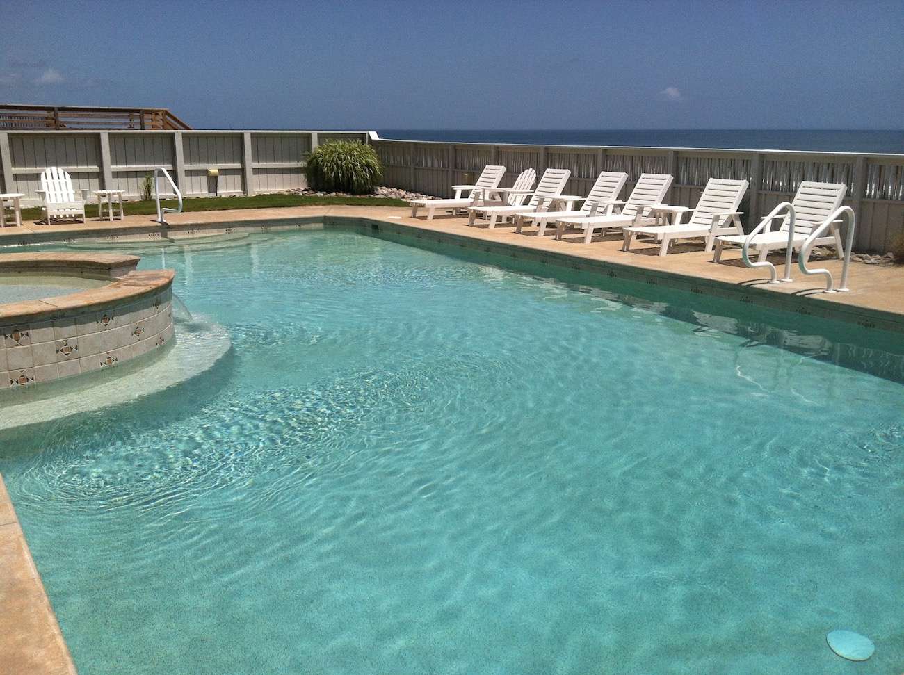 Outer Banks Pool and Spa Service Barefoot Pool Service