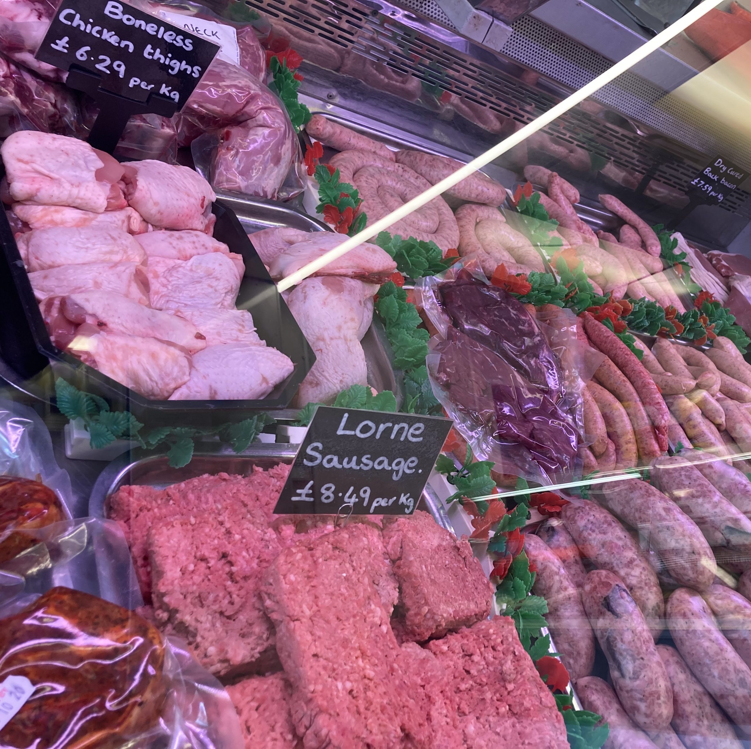 Butchers vs Supermarkets: Which Meat is Better?