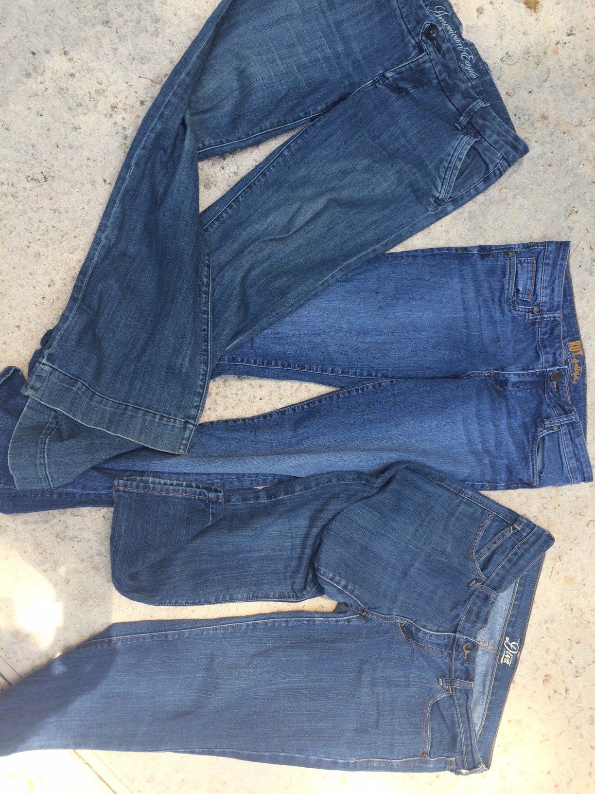 Turn Thrifted Jeans into Perfect CutOffs Tips & Tutorials