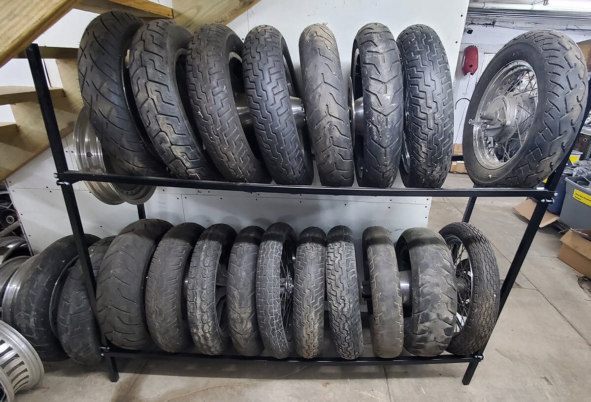 Tires B6 World Famous Bargain Barn Cycle (WFBB)