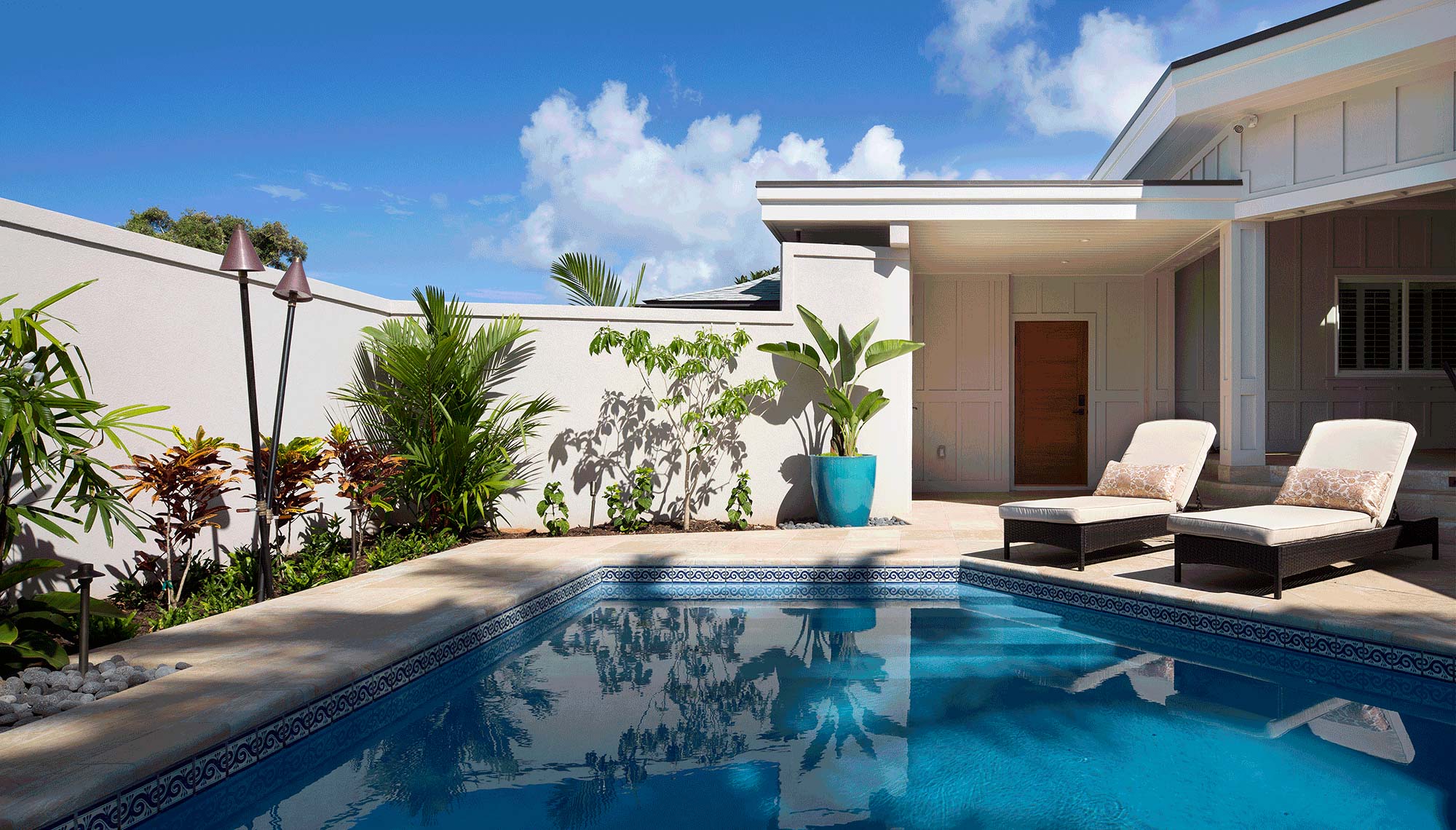 Papu Circle Barker Kappelle Construction