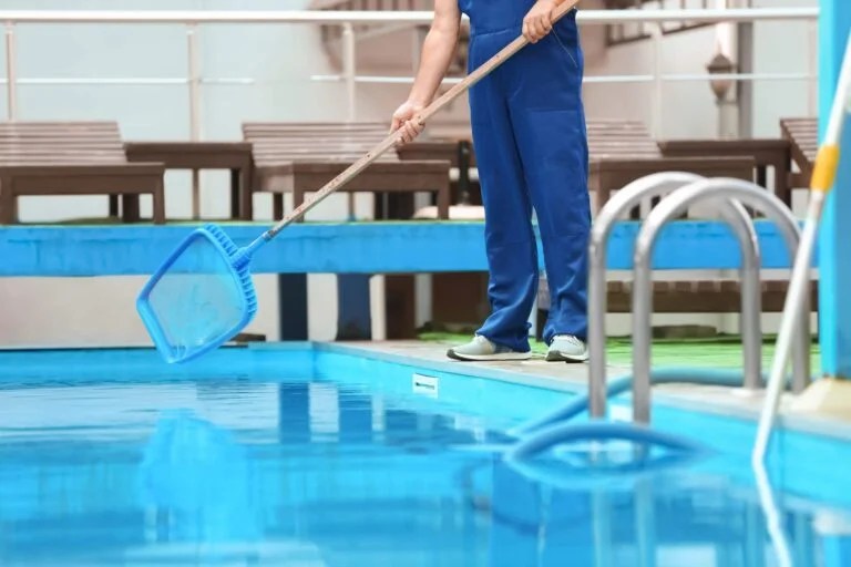 15 qualities of a good pool cleaning service provider Barlecoq