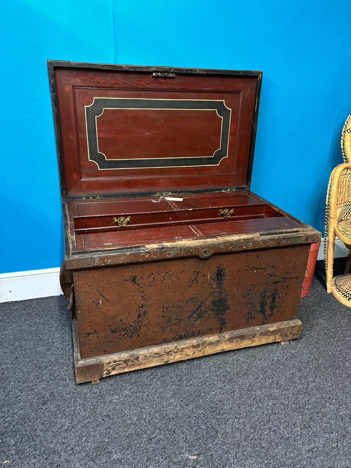 Barn Antiques 19th Century Pine Carpenters Chest