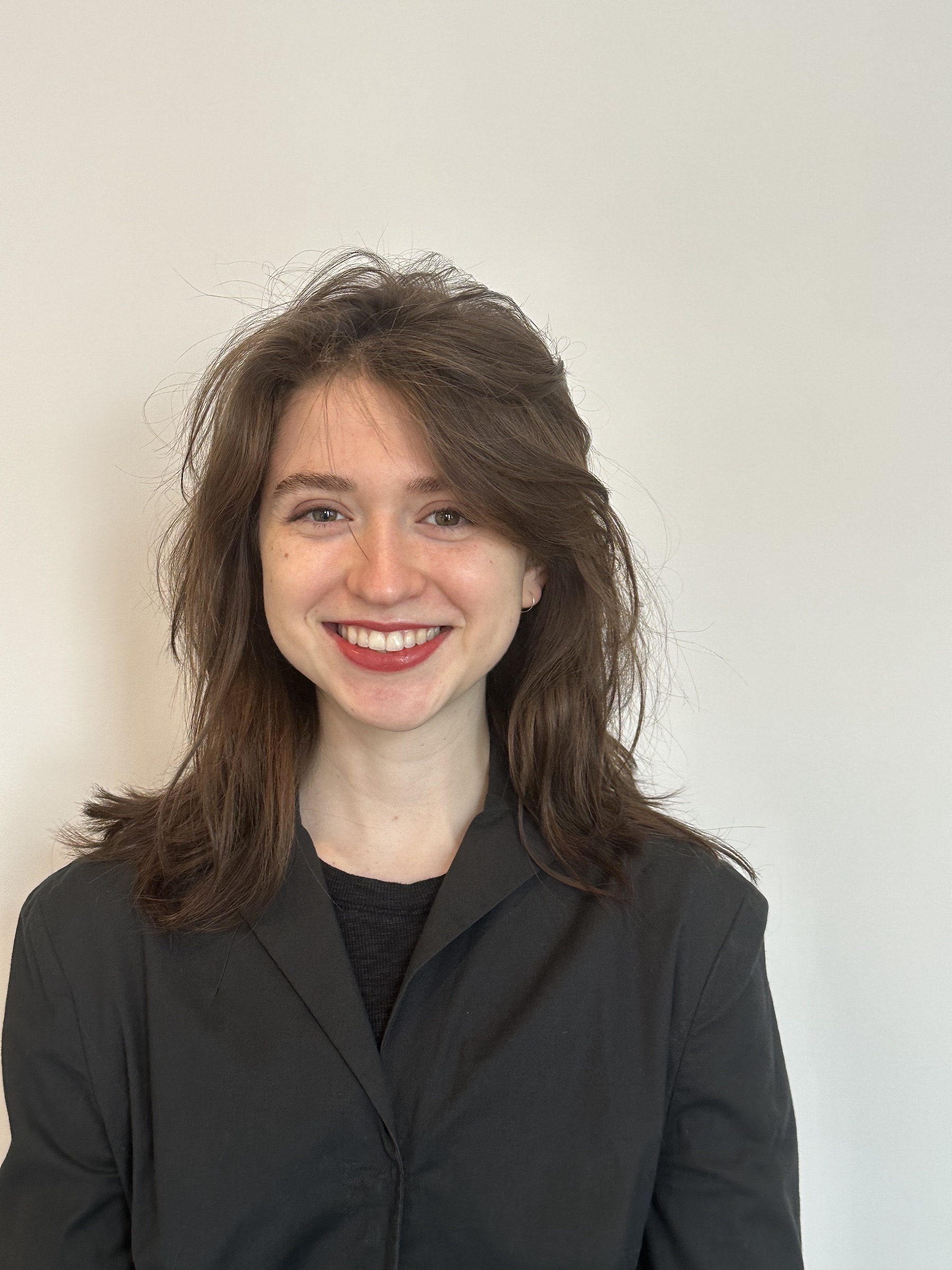 Katrina Fuller wins Emerging Scholar Award for Senior Thesis chapter