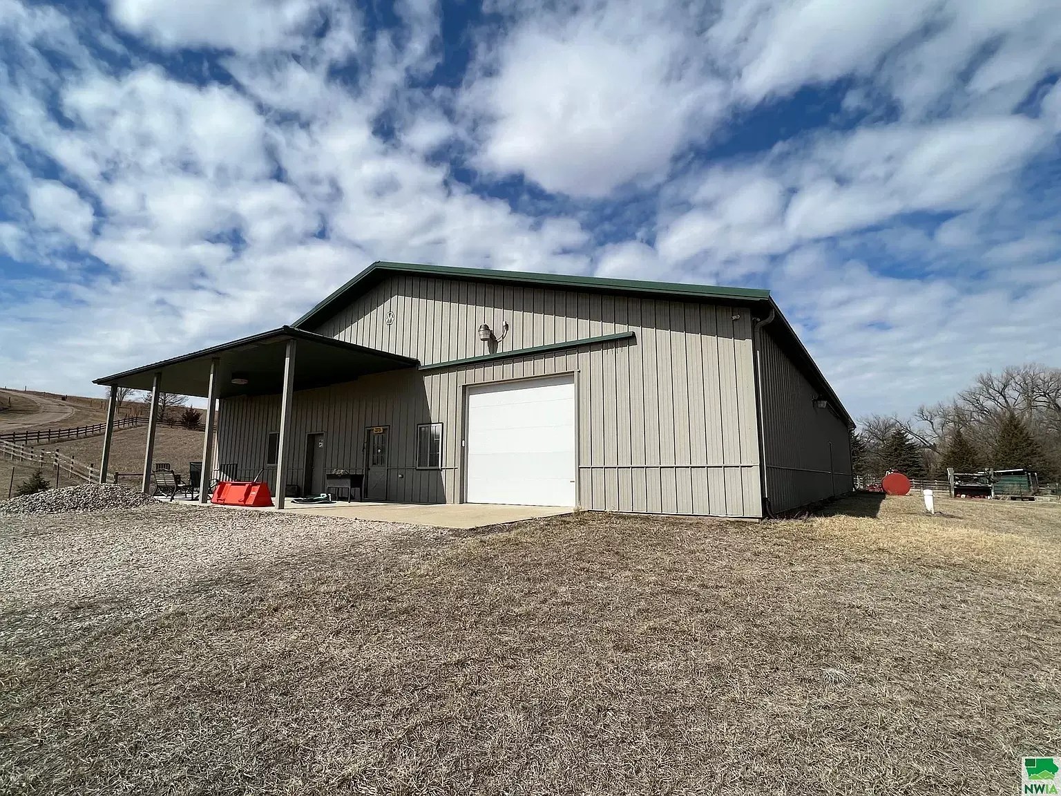 Barndominiums For Sale In Iowa, IA (September 2024)