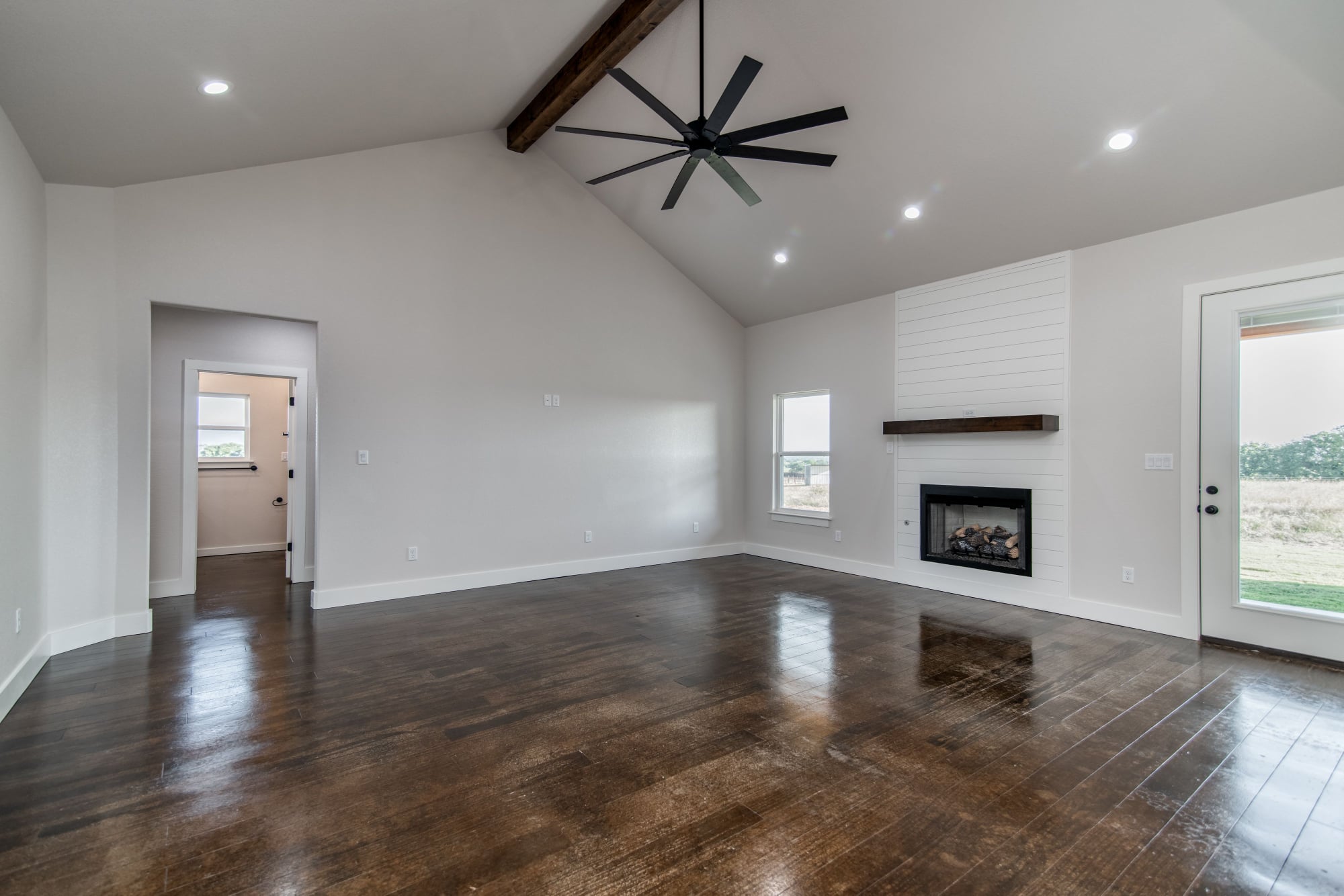 How Do You Heat A Barndominium? 6 Best Ways!