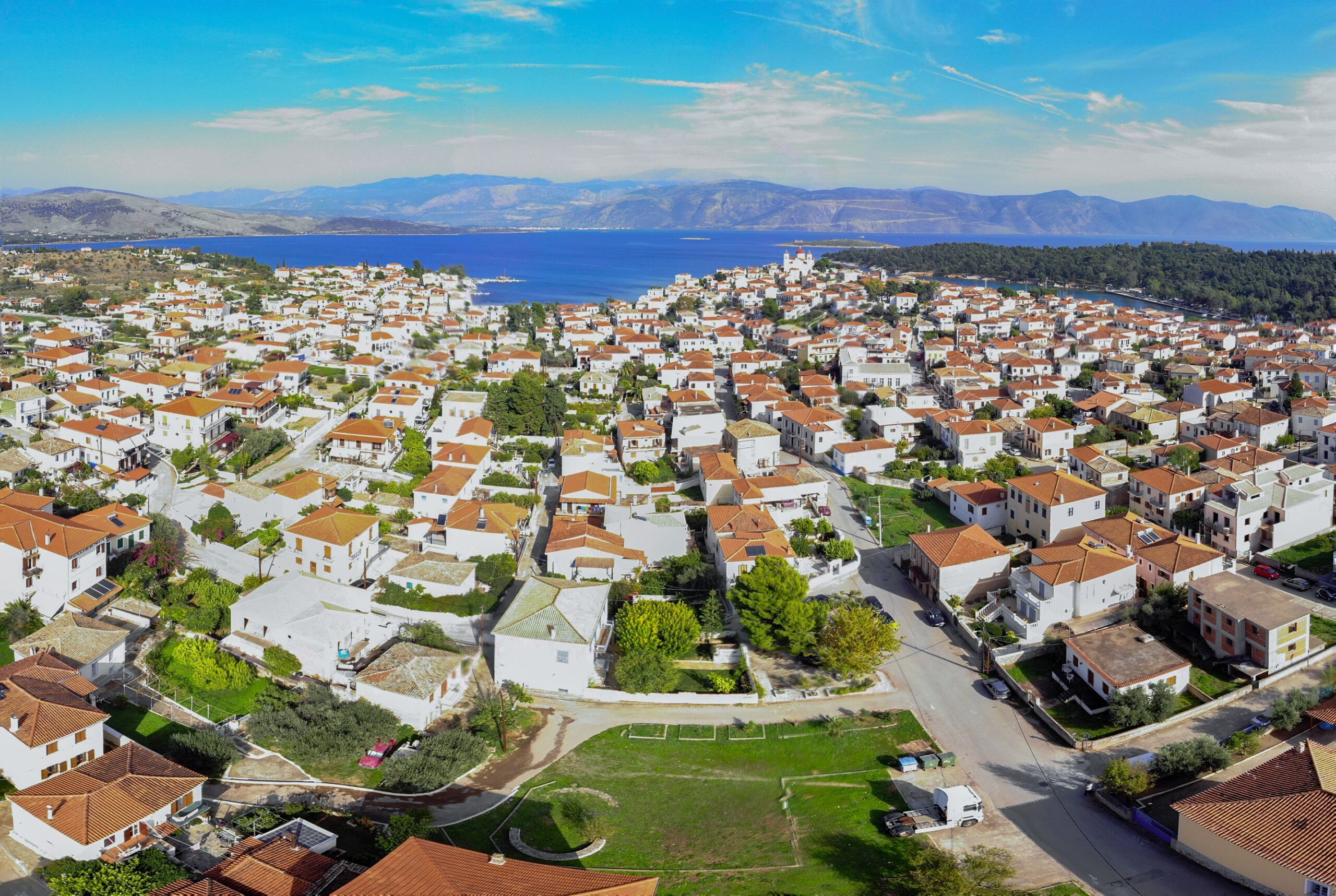 Plots for sale Galaxidi € 380,000